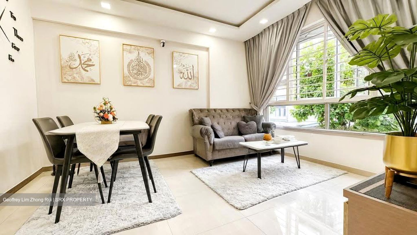 Blk 109B Eastglen @ Canberra (Sembawang), HDB 3 Rooms #610672271